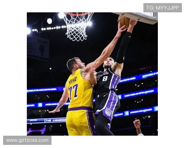东契奇 49+11+8 导演逆转!湖人首胜复仇森林狼