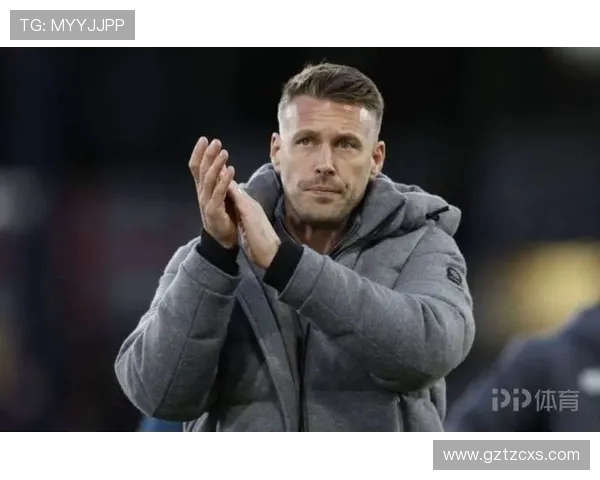 米堡官宣爱德华兹出任新帅 签约三年开启重建征程(1)